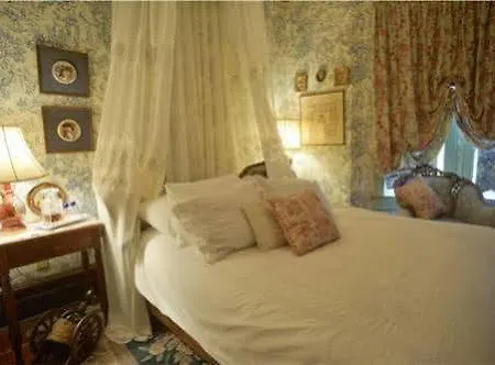 Seven Sisters Inn-3